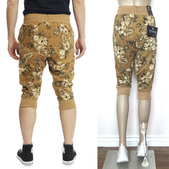 Unisex French Terry Printed Capri Cropped Shorts - Picture 3 of 9